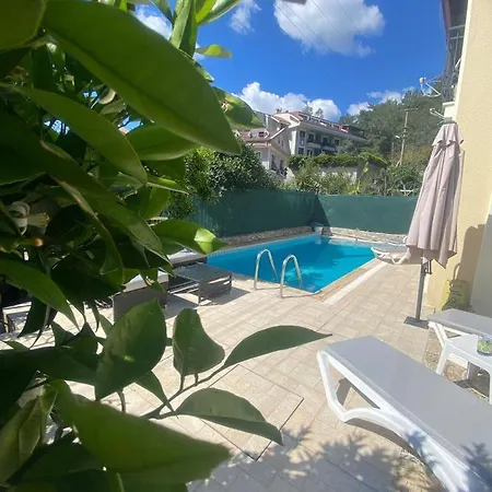 Villa Lavanta Daily Weekly *